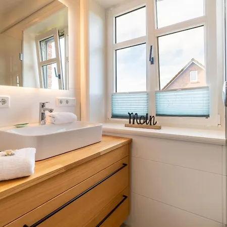 Nyaraló Hus Suenneck *